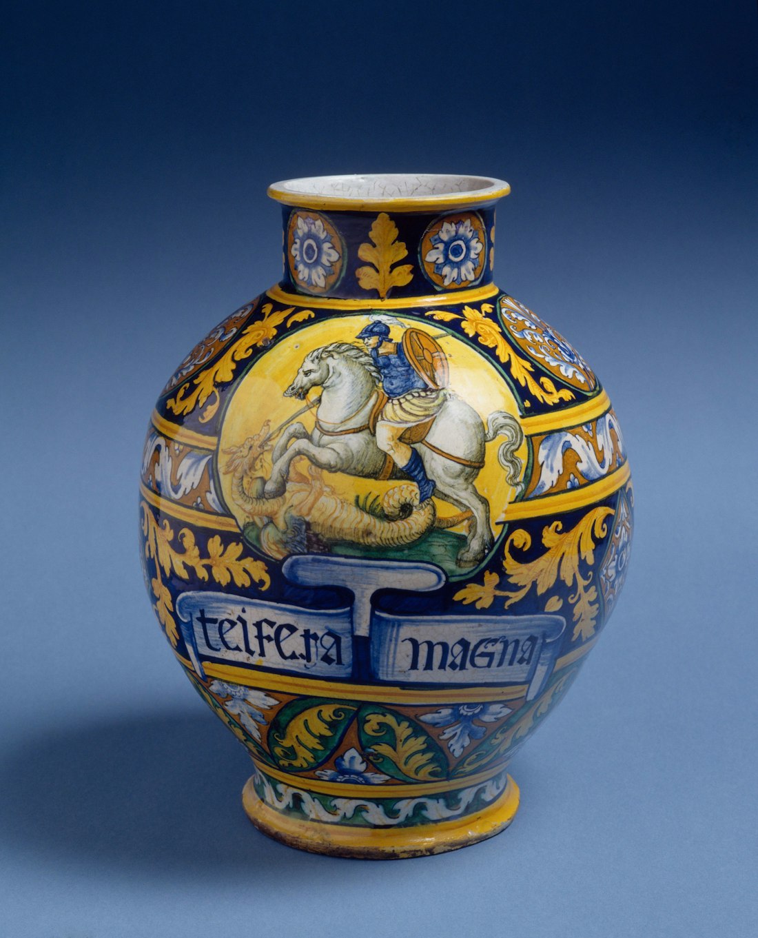 Historiated Maiolica Vazo